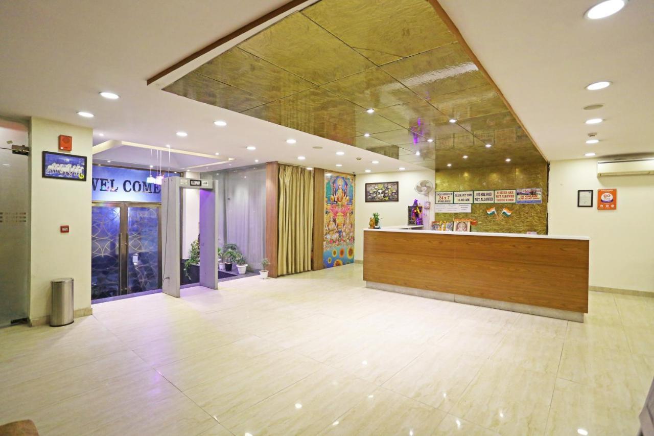 Hotel D'Capitol - Delhi Airport New Delhi Extérieur photo