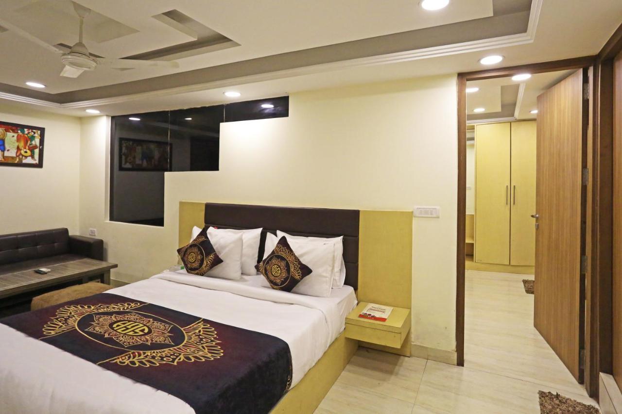 Hotel D'Capitol - Delhi Airport New Delhi Extérieur photo