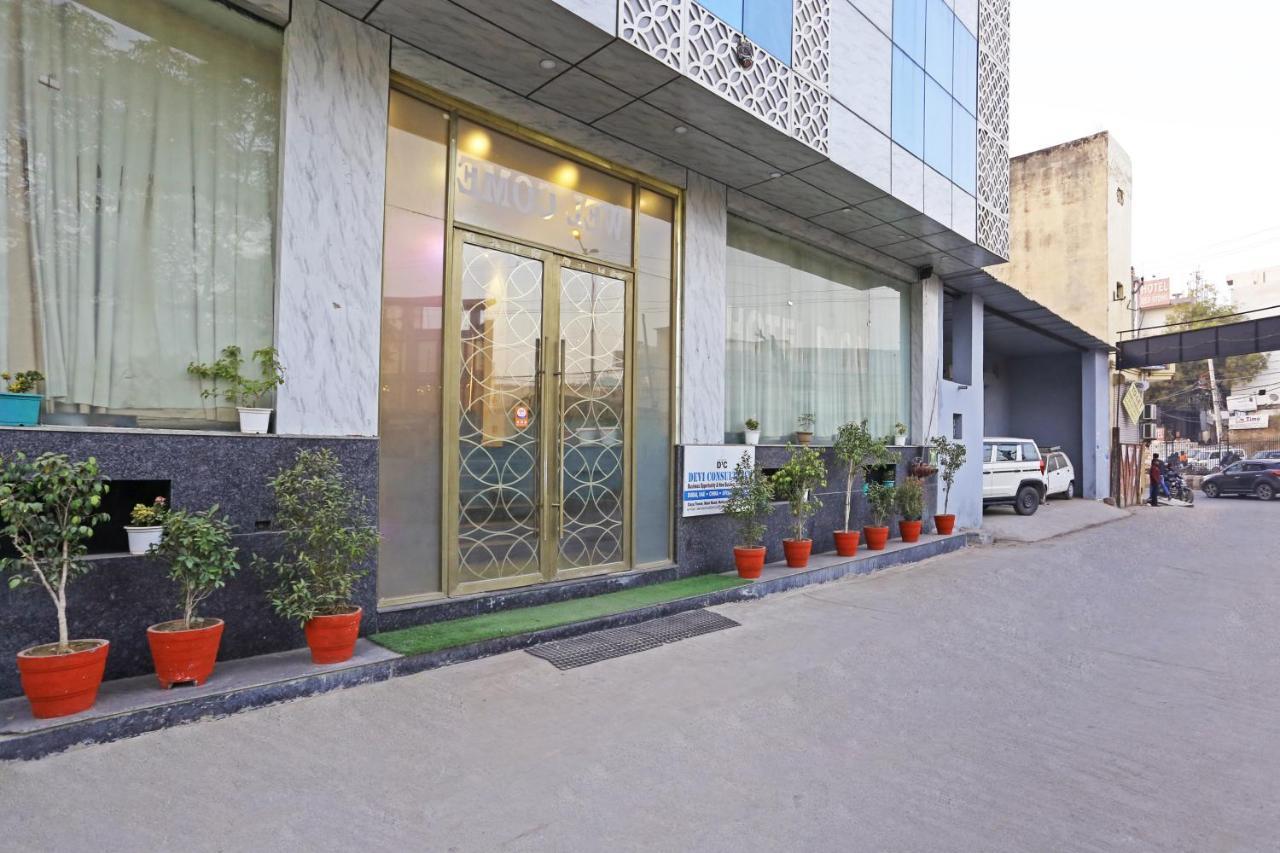 Hotel D'Capitol - Delhi Airport New Delhi Extérieur photo