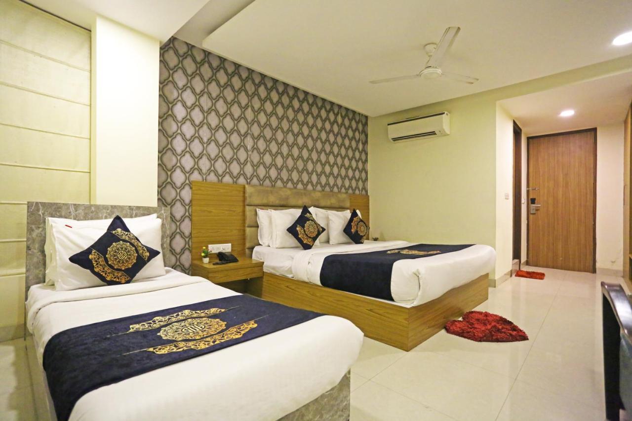Hotel D'Capitol - Delhi Airport New Delhi Extérieur photo