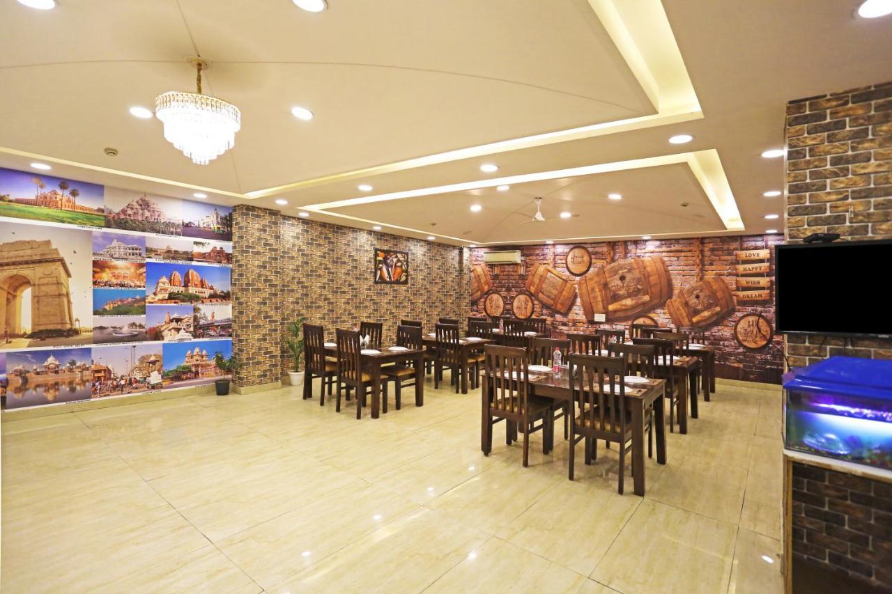 Hotel D'Capitol - Delhi Airport New Delhi Extérieur photo